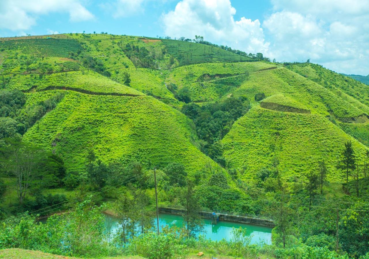 Hidden Valley Hill View Cottage Vagamon By Voye Homes Exteriör bild