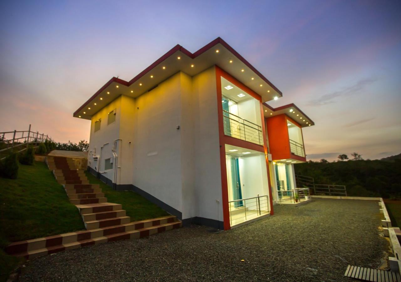 Hidden Valley Hill View Cottage Vagamon By Voye Homes Exteriör bild