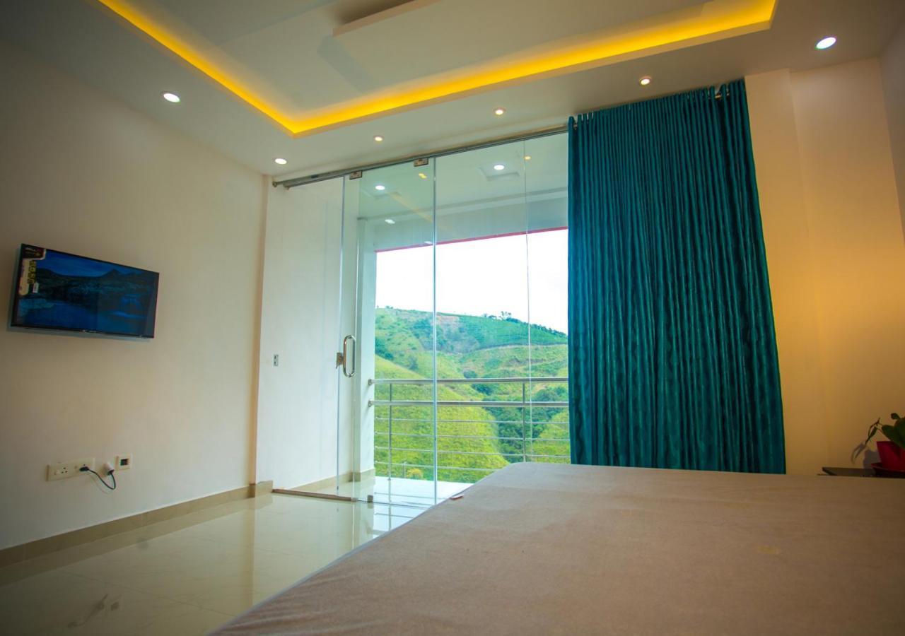 Hidden Valley Hill View Cottage Vagamon By Voye Homes Exteriör bild