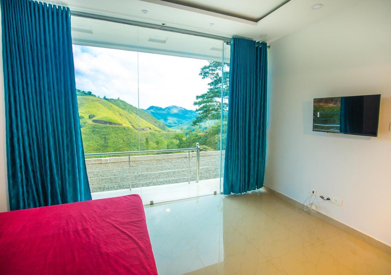 Hidden Valley Hill View Cottage Vagamon By Voye Homes Exteriör bild